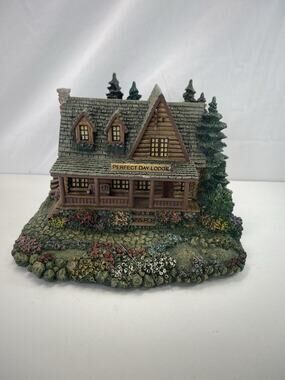 Thomas Kinkade Hawthorne Village Perfect Day Lodge Seaside Village A1317